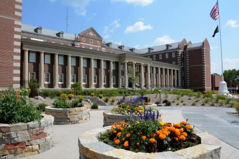 Prairie Public NewsRoom: Veteran's Hospital in Fargo